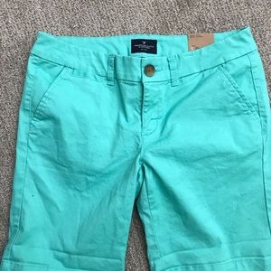 American Eagle Bermuda shorts
